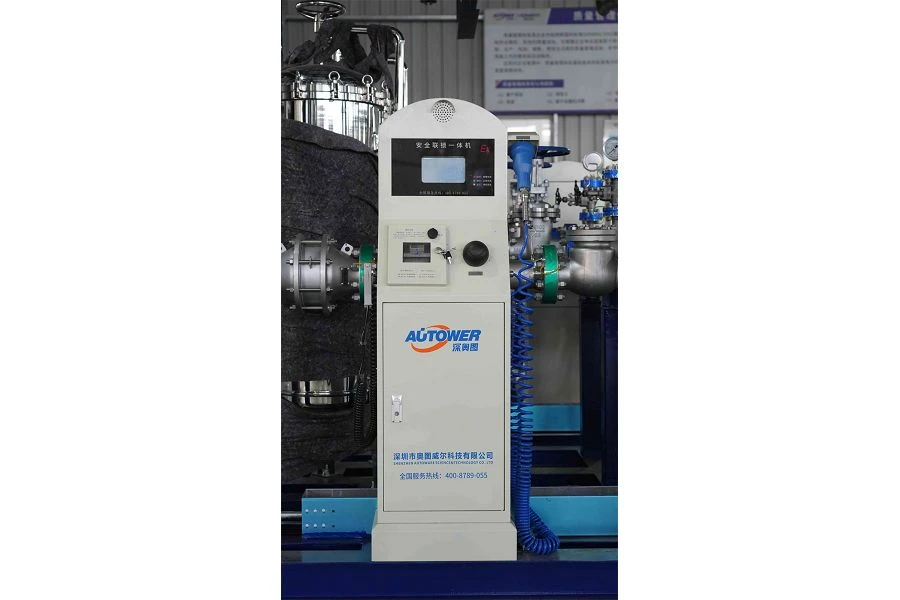 page-900-600