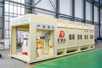 Dviguba dozatoriaus mobili benzino pildymo stotis