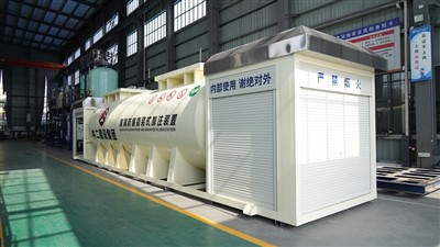 Dvigubos sienos mobilioji pildymo stotis